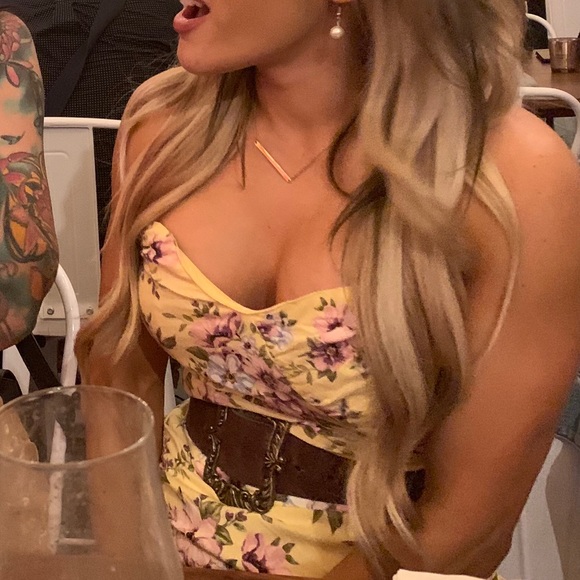 Floral dress - Picture 4 of 5